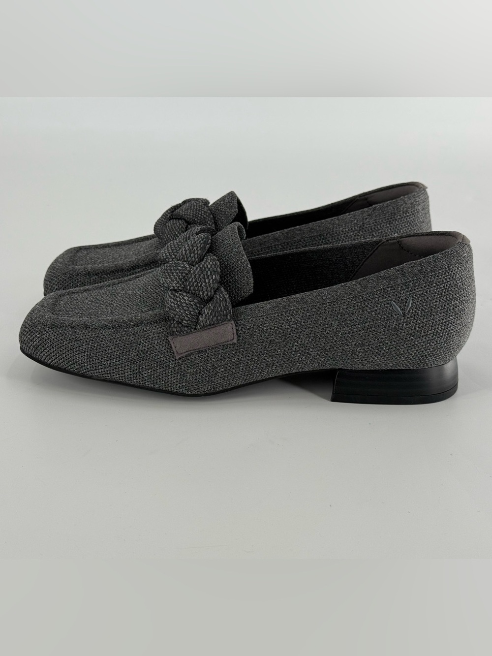 Vivaia Caitlin Square Toe Braided Knot Knit Loafers 38 / 7 - 7.5